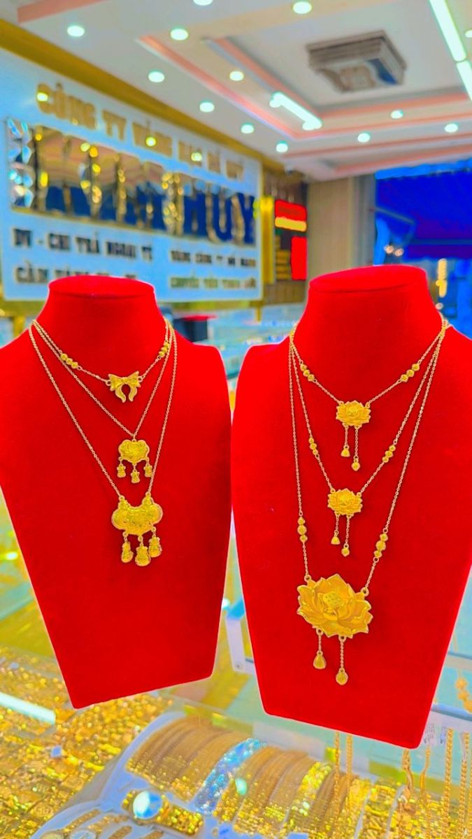Cửa hàng trang sức cưới tại HCM